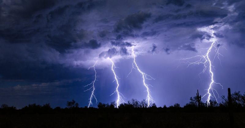 70+ citátov o búrke, vďaka ktorým sa budete cítiť ako sila prírody