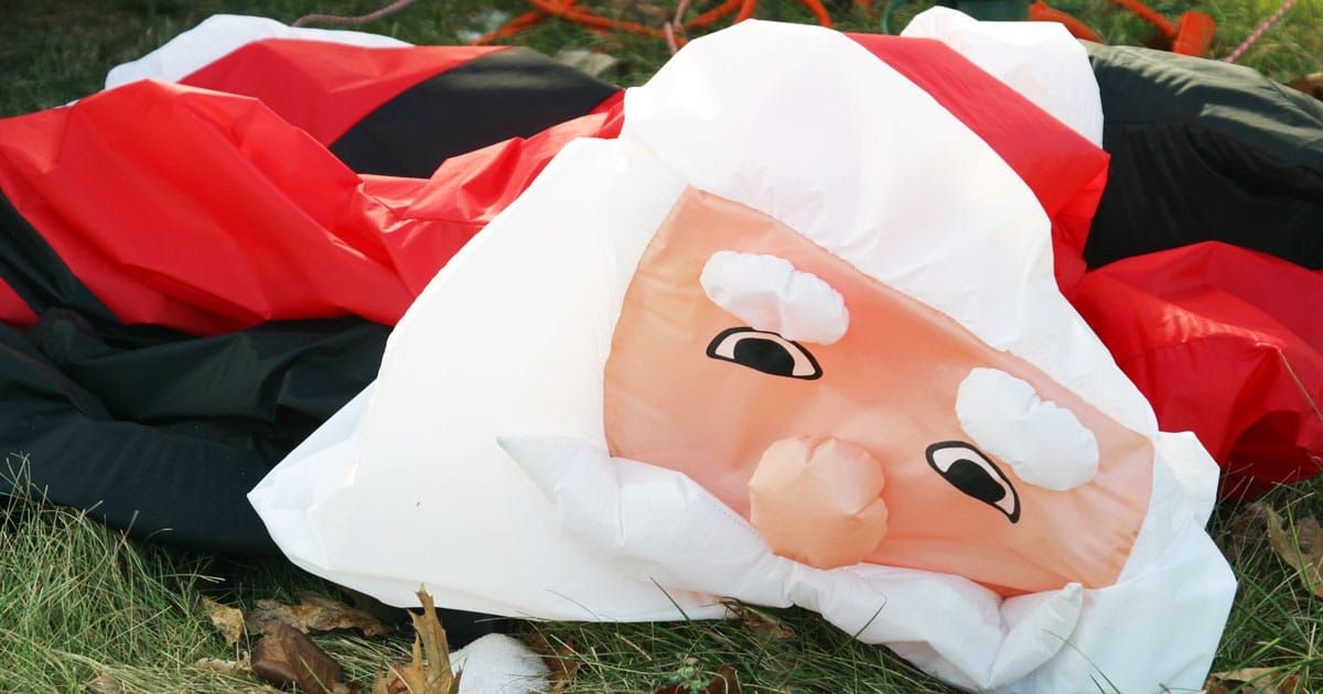 I Freaking Hate decoraciones navideñas inflables